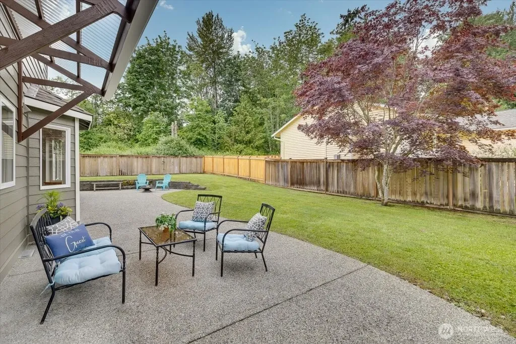 2502 112th Drive NE Lake Stevens WA 98258