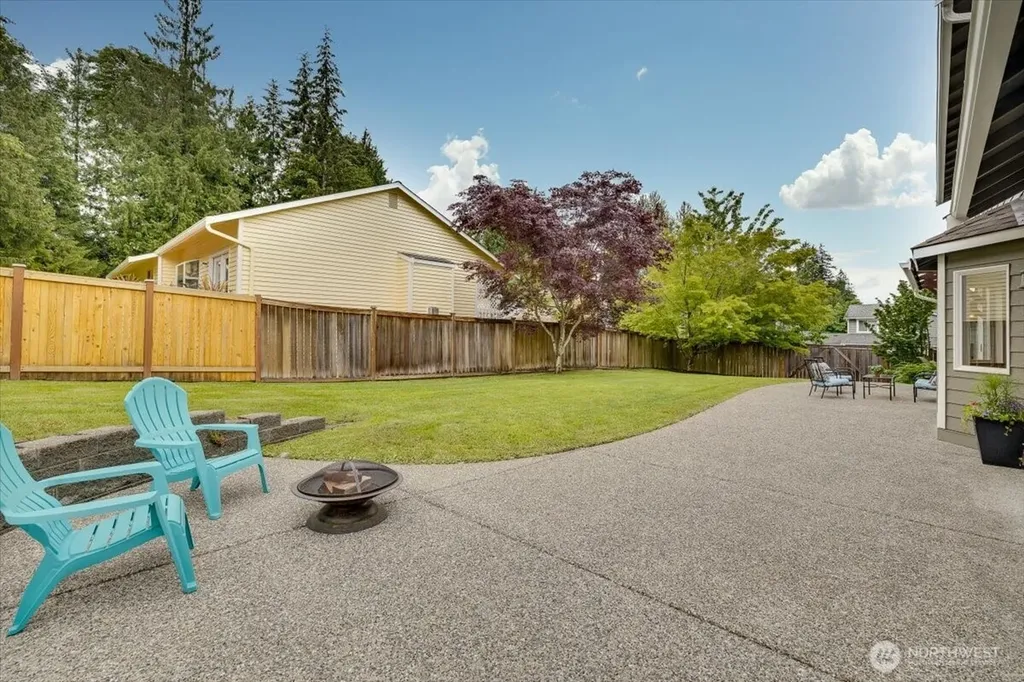 2502 112th Drive NE Lake Stevens WA 98258