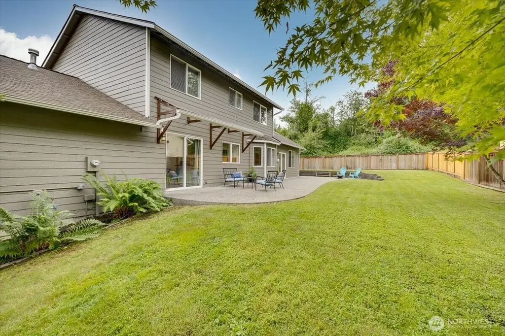 2502 112th Drive NE Lake Stevens WA 98258