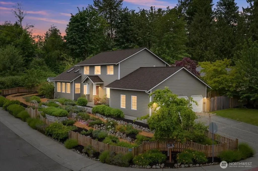 2502 112th Drive NE Lake Stevens WA 98258