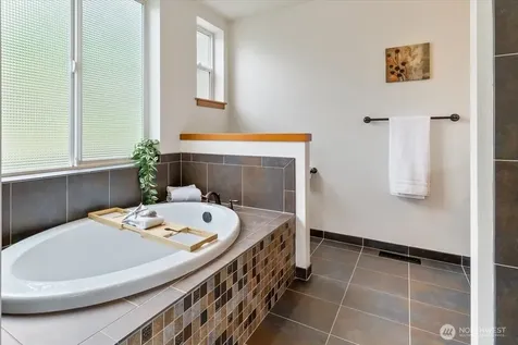 2502 112th Drive NE Lake Stevens WA 98258