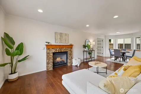 2502 112th Drive NE Lake Stevens WA 98258
