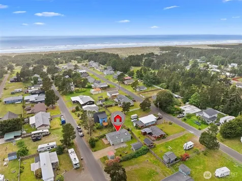 1507 198 Place Long Beach WA 98631