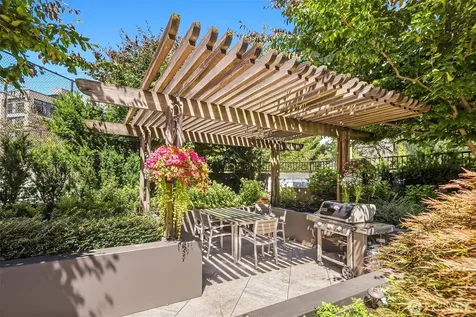 1301 Spring Street Seattle WA 98104