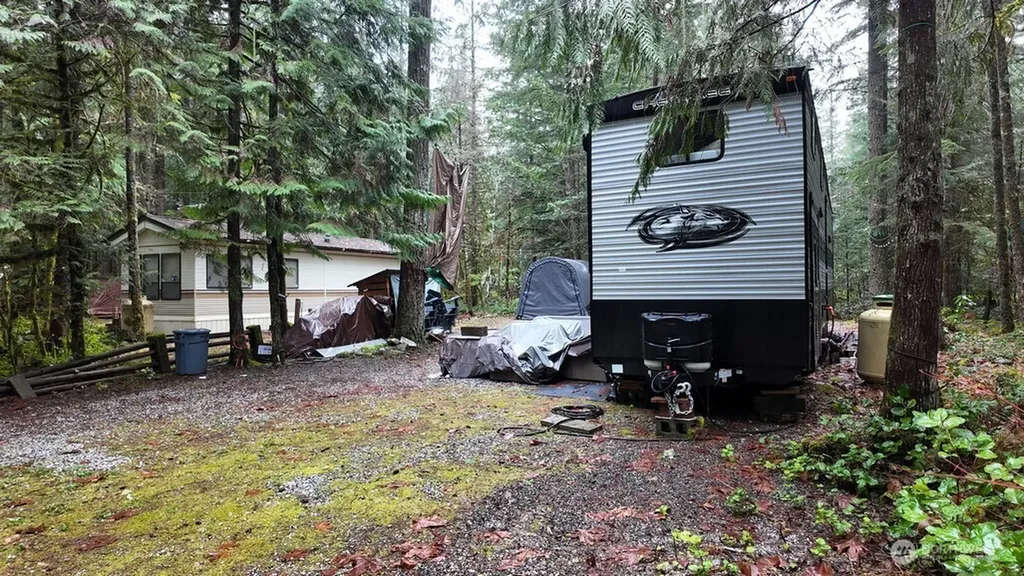 134 Jasper Trail Deming WA 98244