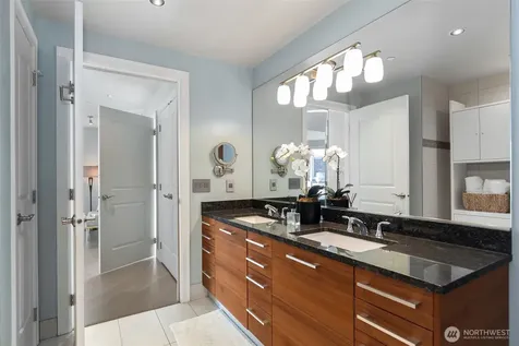 1920 4th Avenue Seattle WA 98101