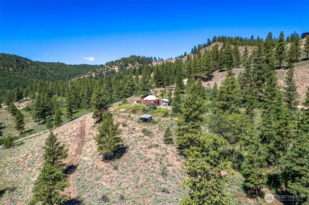 9750 Nahahum Canyon Road Cashmere WA 98815