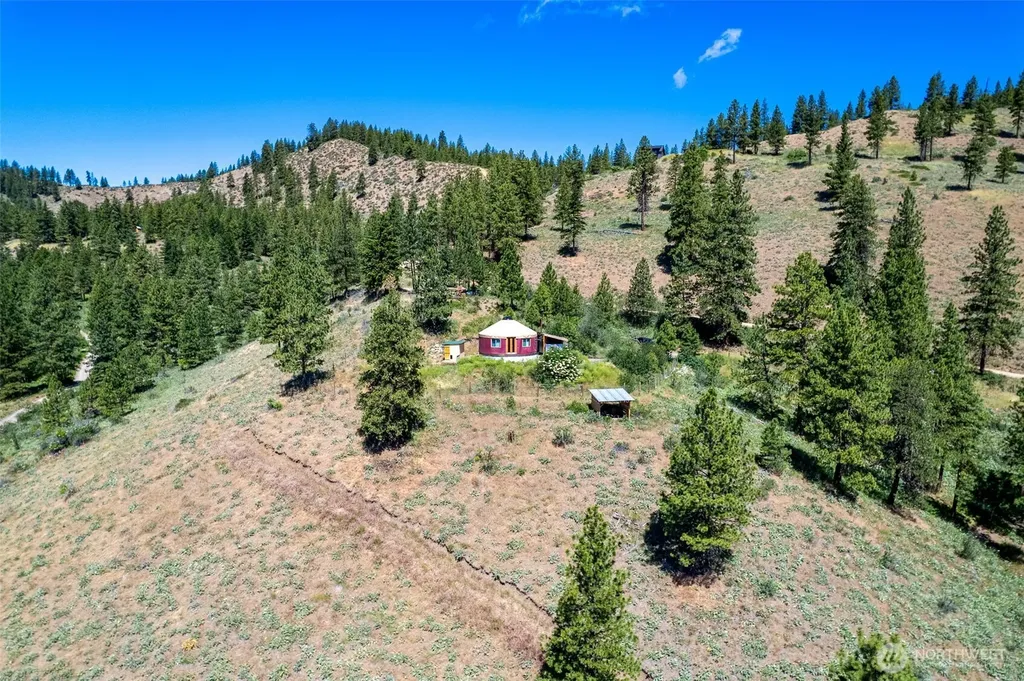 9750 Nahahum Canyon Road Cashmere WA 98815