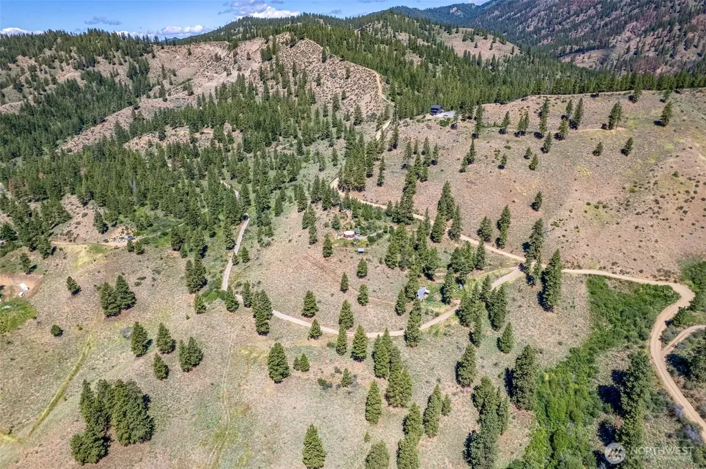 9750 Nahahum Canyon Road Cashmere WA 98815