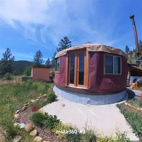 9750 Nahahum Canyon Road Cashmere WA 98815