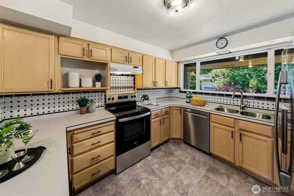 1108 NE 106th Street Seattle WA 98125