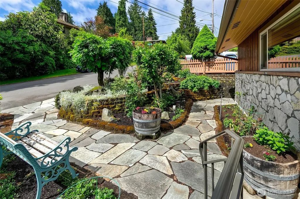1108 NE 106th Street Seattle WA 98125