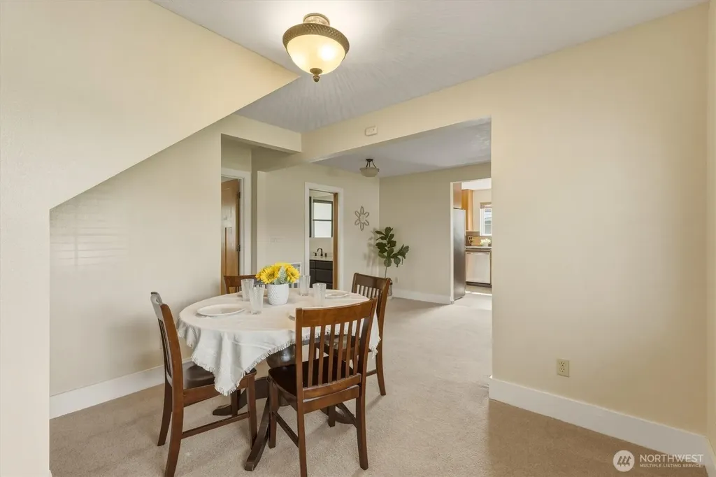 3008 Florida Street Longview WA 98632
