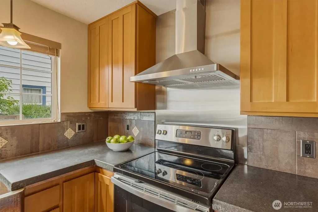 3008 Florida Street Longview WA 98632