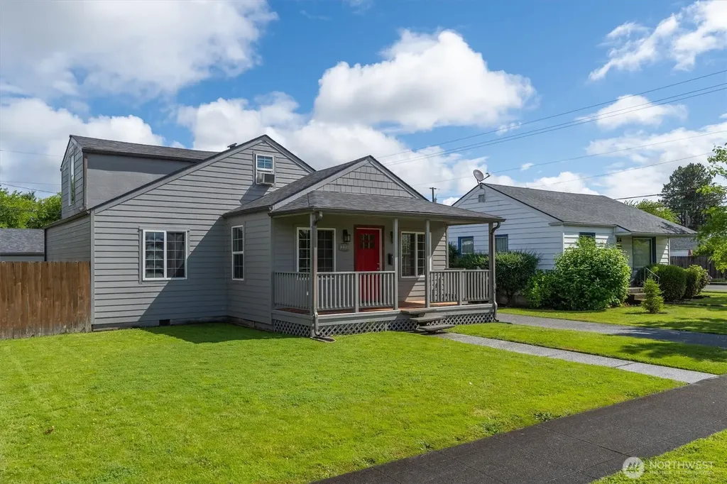 3008 Florida Street Longview WA 98632