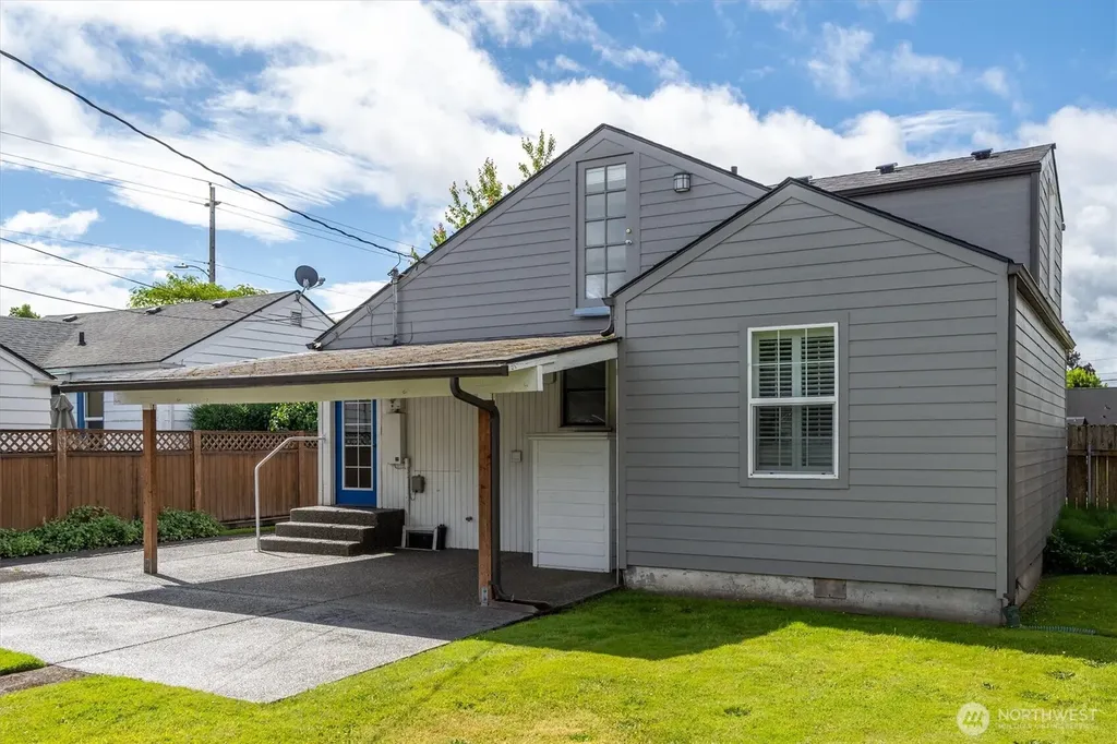 3008 Florida Street Longview WA 98632