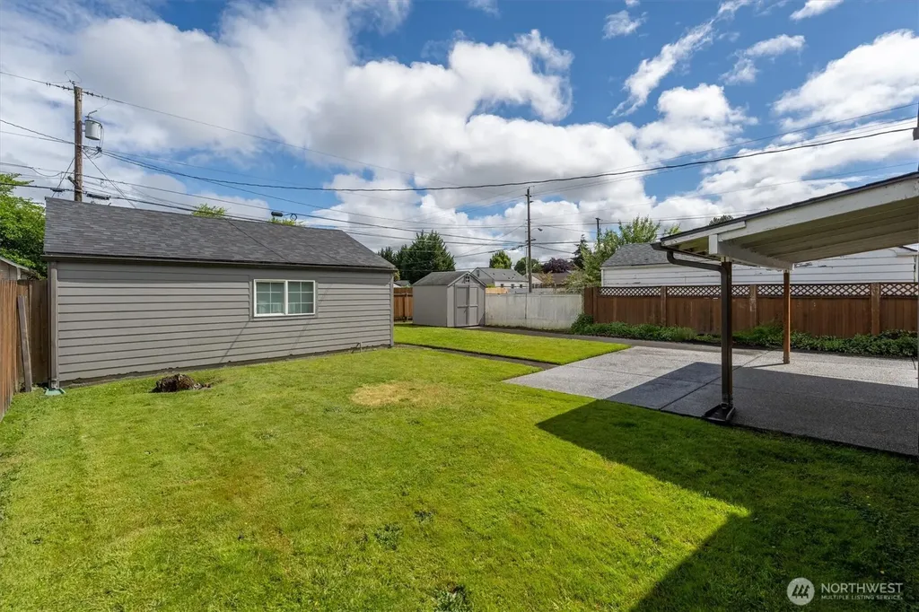 3008 Florida Street Longview WA 98632