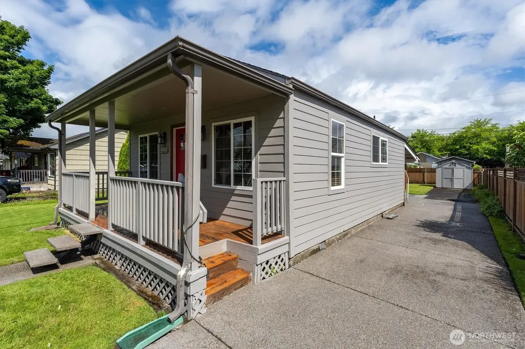 3008 Florida Street Longview WA 98632