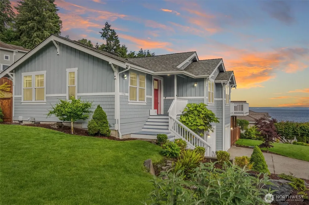 2790 Chambers Bay Drive Steilacoom WA 98388