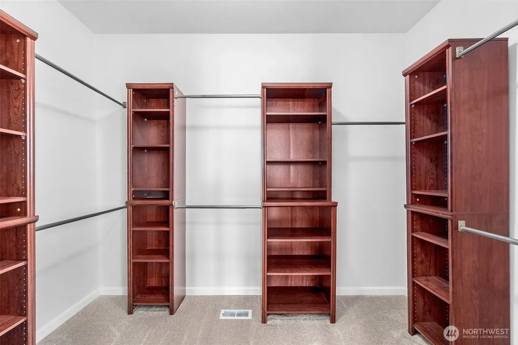 2790 Chambers Bay Drive Steilacoom WA 98388