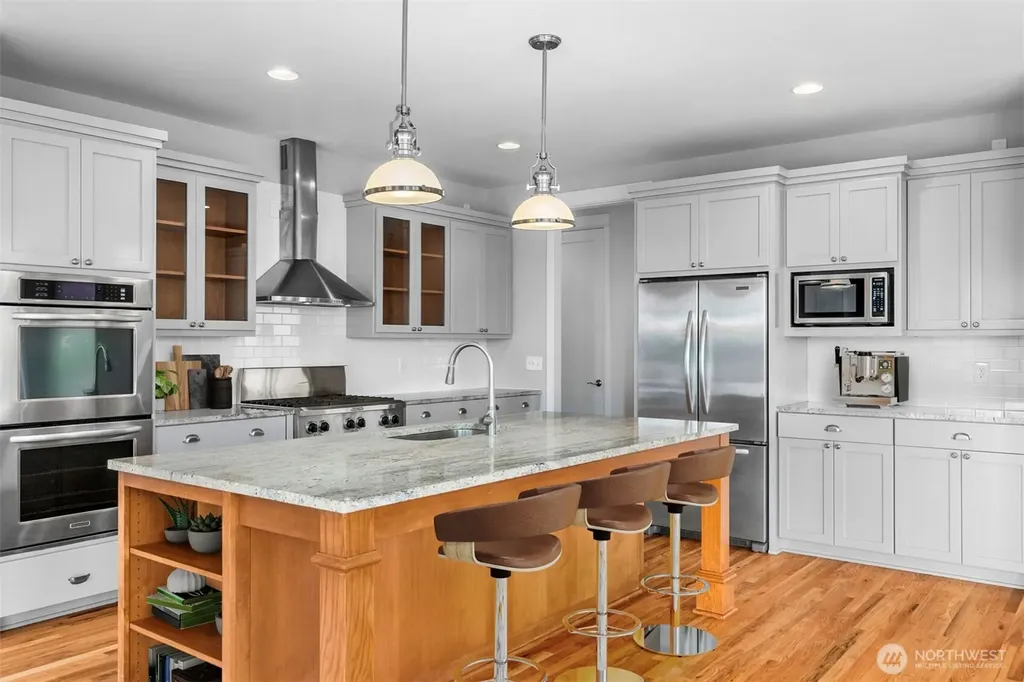 2790 Chambers Bay Drive Steilacoom WA 98388
