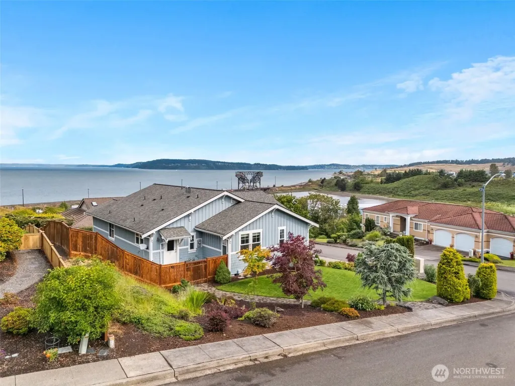 2790 Chambers Bay Drive Steilacoom WA 98388