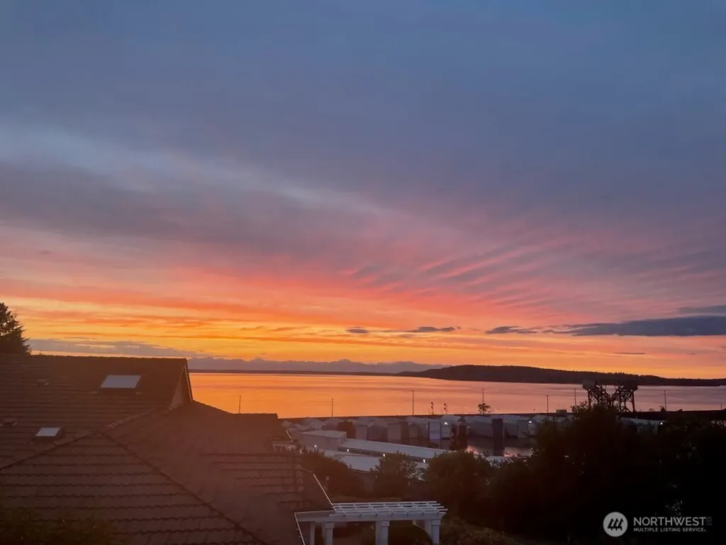 2790 Chambers Bay Drive Steilacoom WA 98388