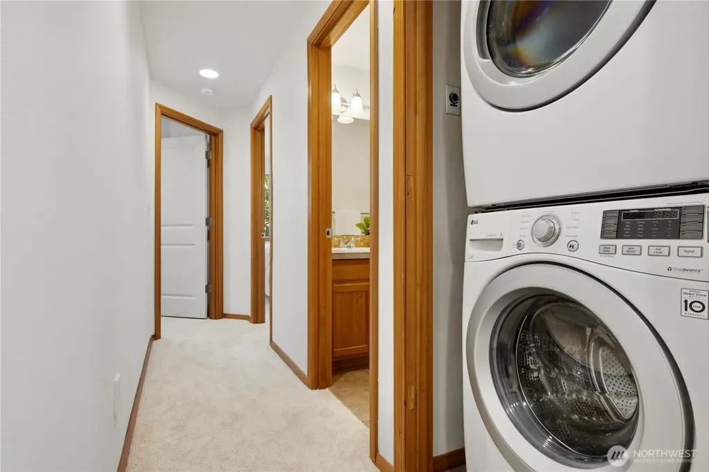 12316 33rd Avenue NE Seattle WA 98125
