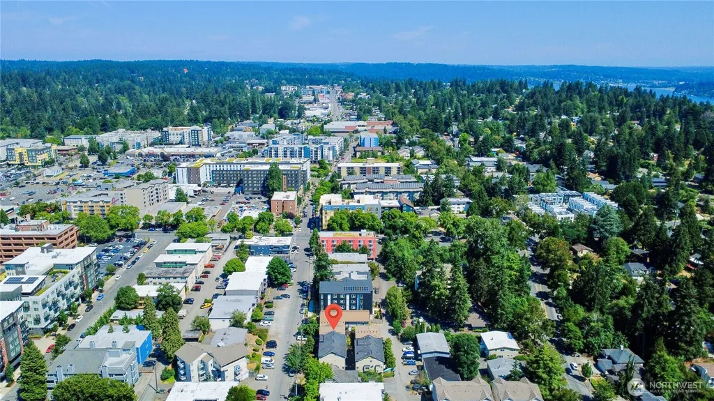 12316 33rd Avenue NE Seattle WA 98125