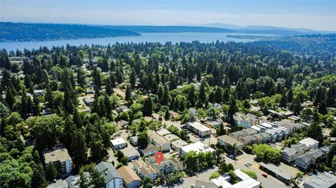 12316 33rd Avenue NE Seattle WA 98125