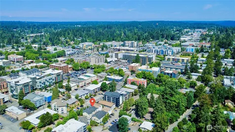 12316 33rd Avenue NE Seattle WA 98125