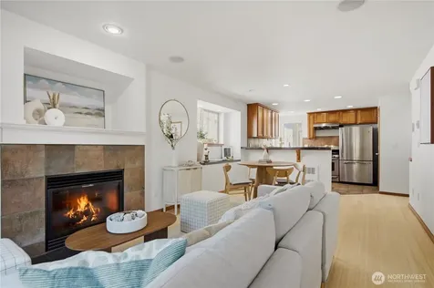 12316 33rd Avenue NE Seattle WA 98125