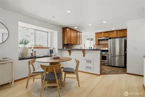 12316 33rd Avenue NE Seattle WA 98125