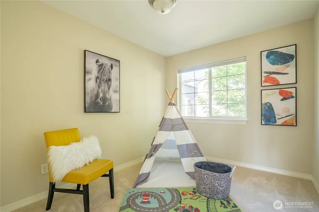 24112 40th Avenue SE Bothell WA 98021