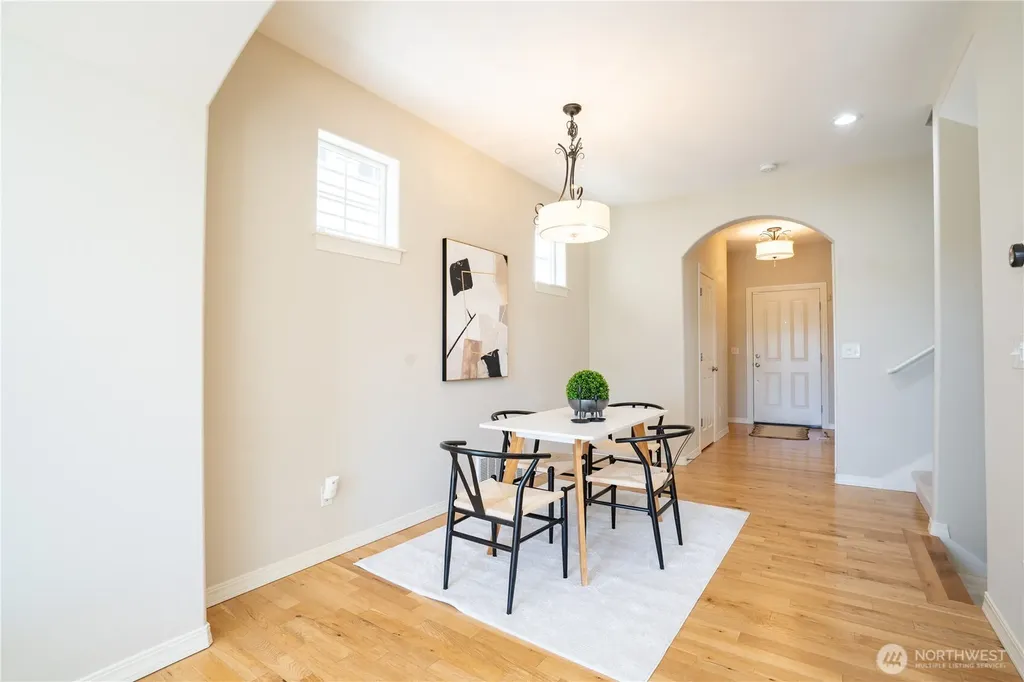 24112 40th Avenue SE Bothell WA 98021