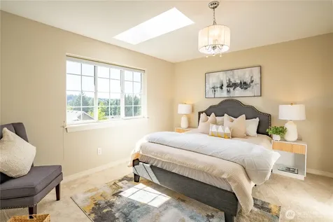 24112 40th Avenue SE Bothell WA 98021