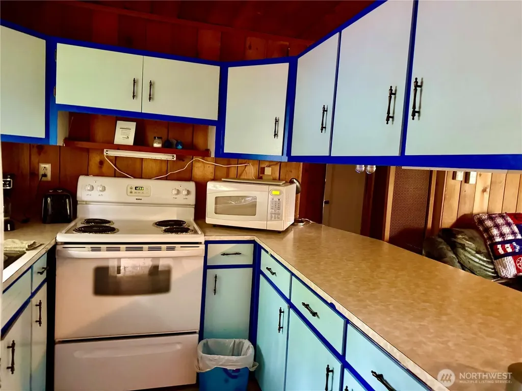 1251 S Ocosta Street S Westport WA 98595