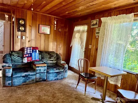 1251 S Ocosta Street S Westport WA 98595