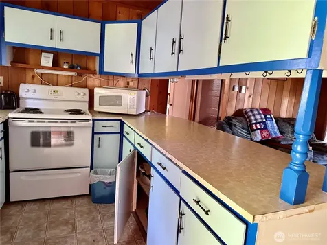 1251 S Ocosta Street S Westport WA 98595