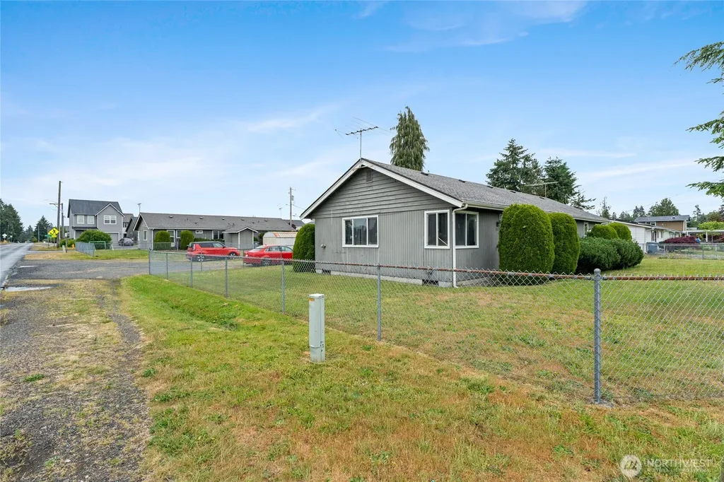 922 134th Street Ct S Tacoma WA 98444