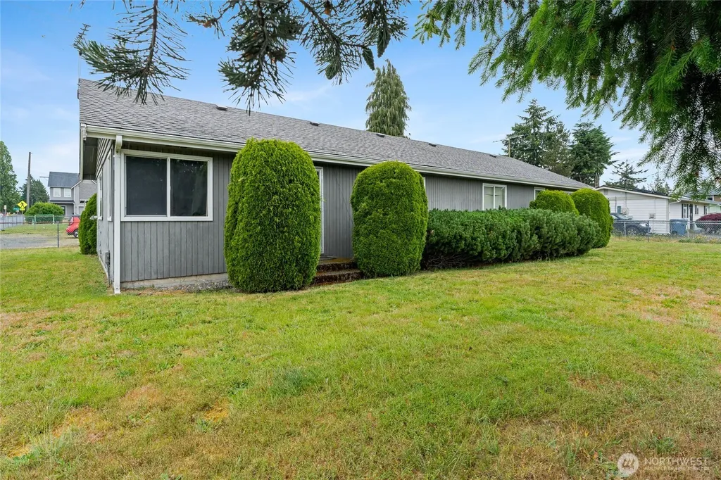 922 134th Street Ct S Tacoma WA 98444