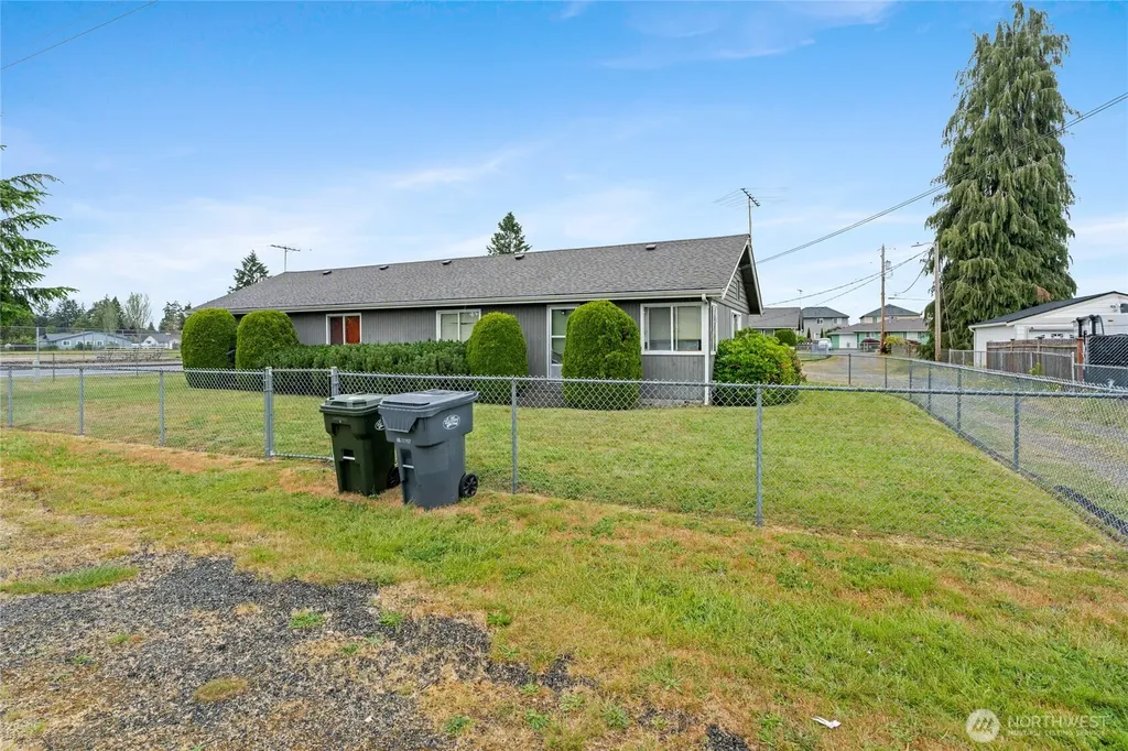 922 134th Street Ct S Tacoma WA 98444