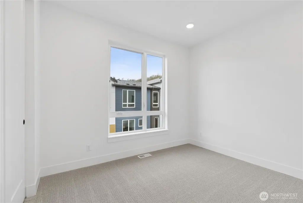 12207 137th Place NE Redmond WA 98052