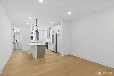 12207 137th Place NE Redmond WA 98052