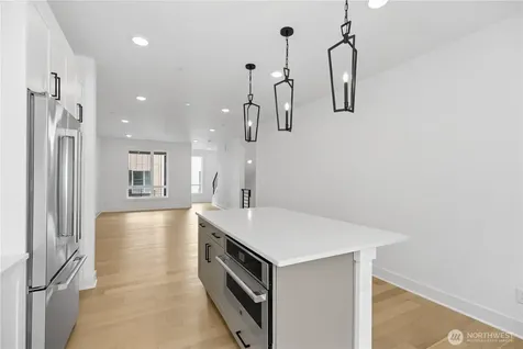 12207 137th Place NE Redmond WA 98052