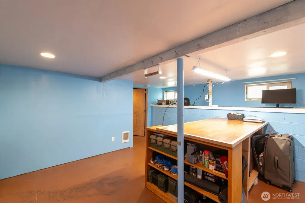 3622 W E Street Bremerton WA 98312