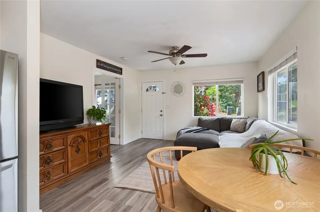 3622 W E Street Bremerton WA 98312