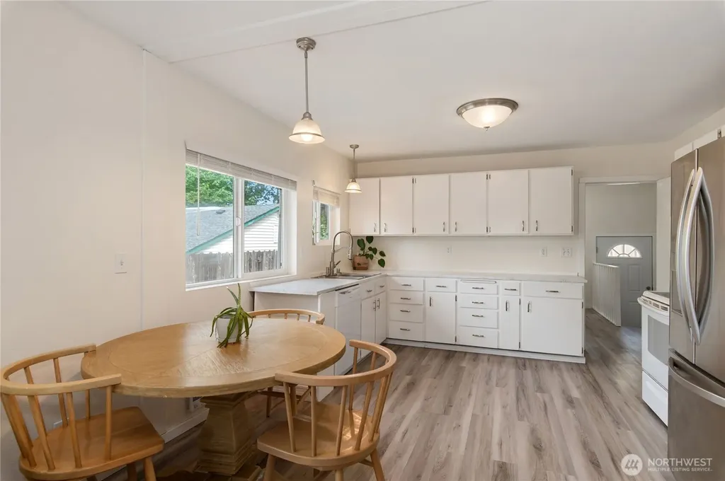 3622 W E Street Bremerton WA 98312