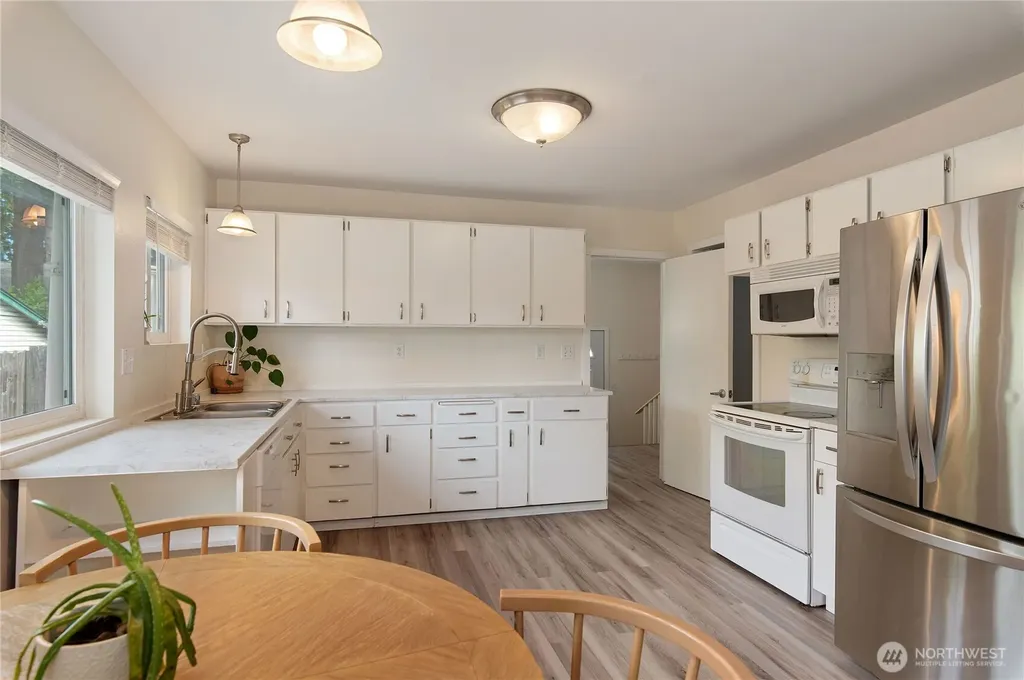 3622 W E Street Bremerton WA 98312