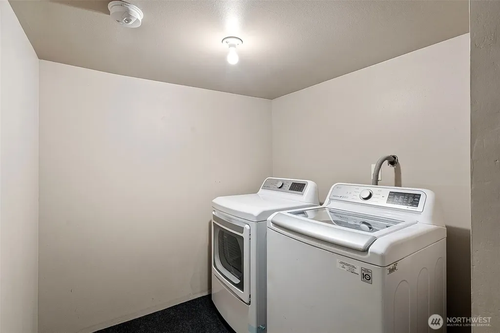 1208 S 14th Street Tacoma WA 98405